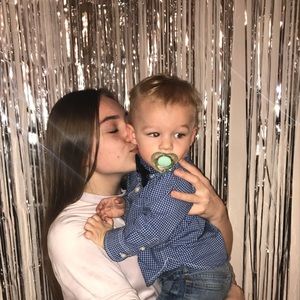 Meet your Posher, Karina